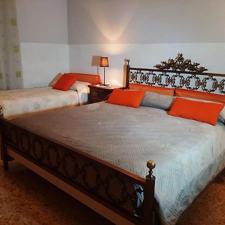 Big Brother Bed & Rooms Treviso Exteriér fotografie